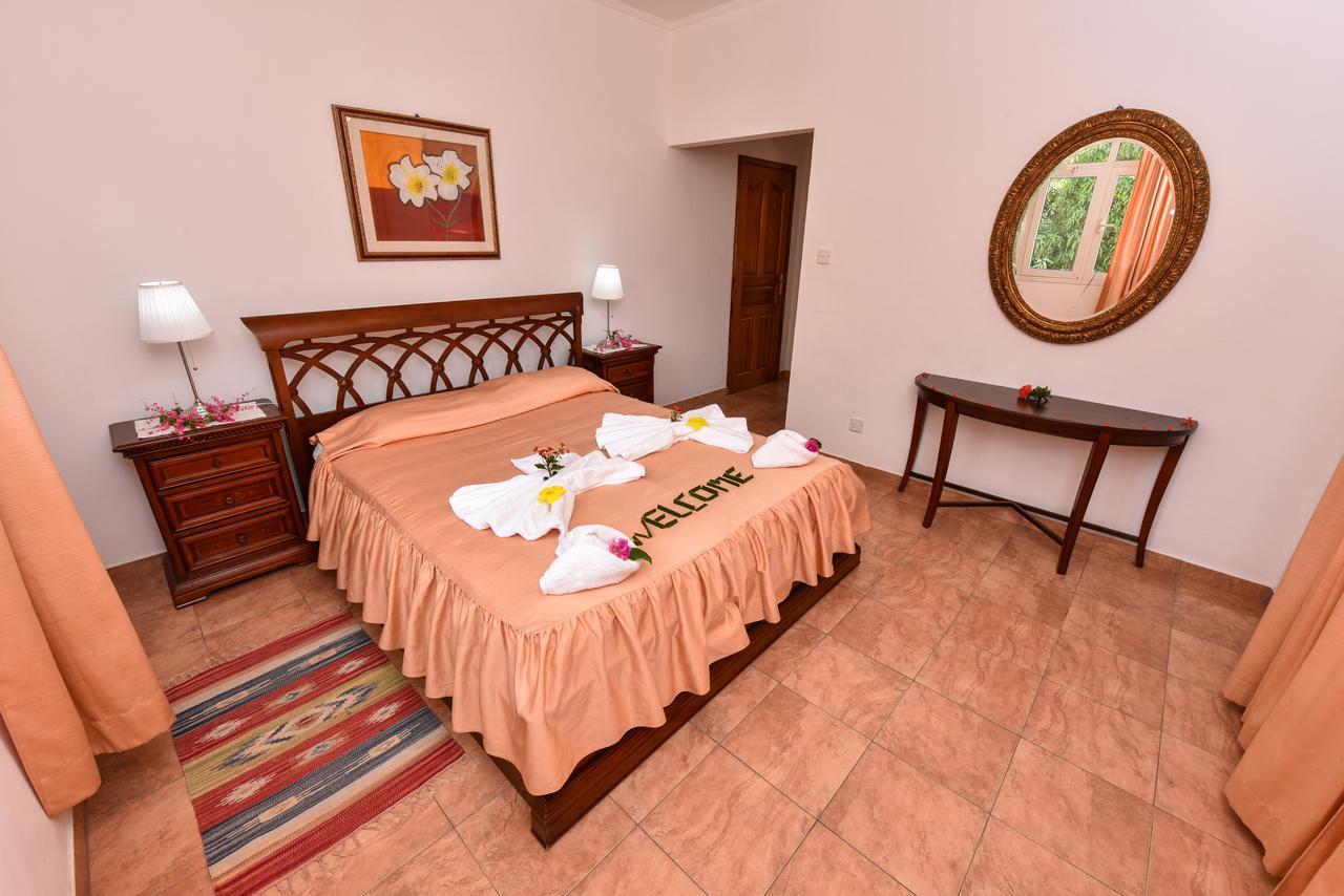 Jessies Guest House Seychelles Beau Vallon  Exterior foto