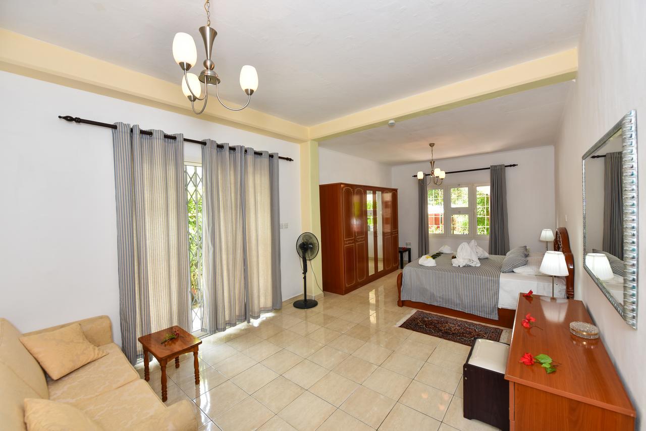 Jessies Guest House Seychelles Beau Vallon  Exterior foto