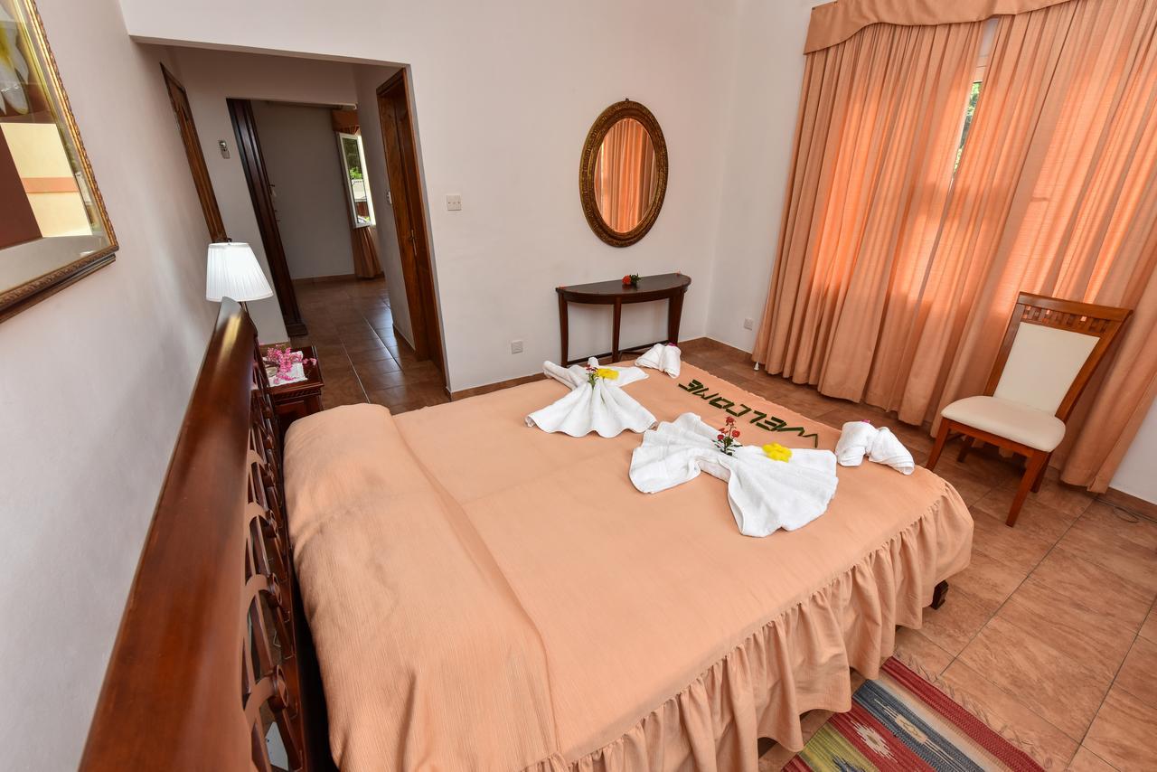 Jessies Guest House Seychelles Beau Vallon  Exterior foto